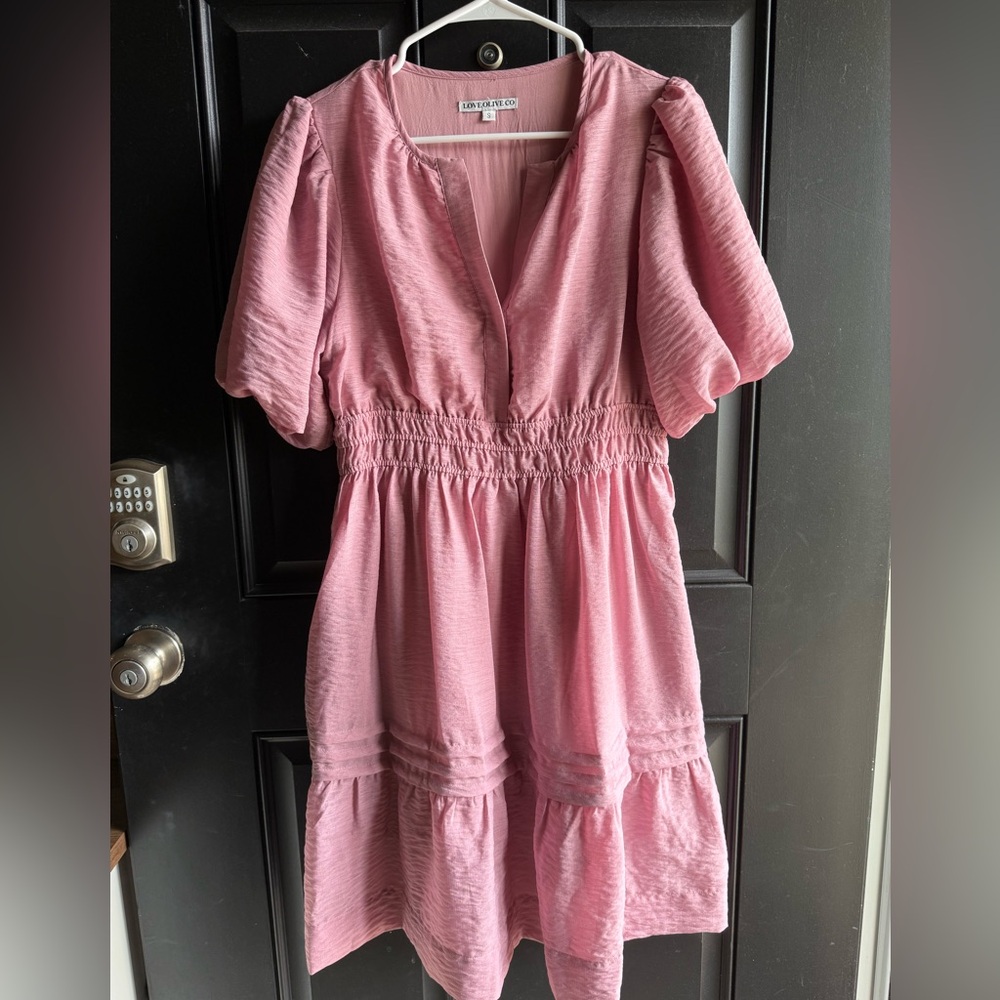 Love Olive Co Pink Puff Sleeve Dress size Small - Picture 2 of 10